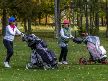 lady golfers